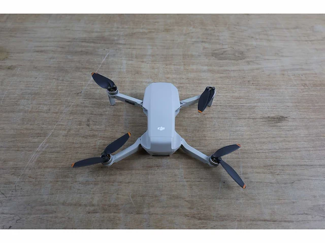 Dji - mini 2 fly more combo - drone - afbeelding 8 van  9