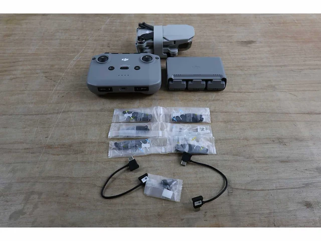 Dji - mini 2 fly more combo - drone - afbeelding 4 van  9