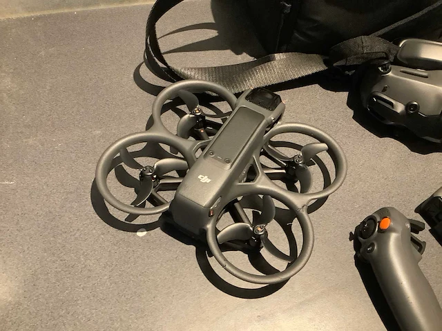 Dji avata 2 drone - afbeelding 2 van  4