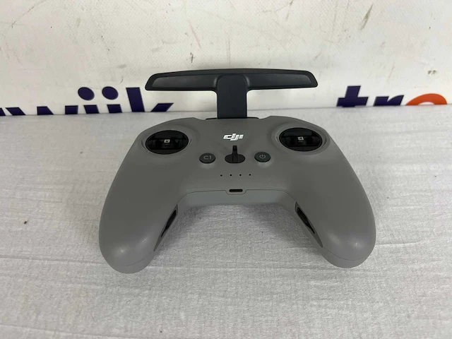 Dji fpv combo - afbeelding 8 van  9