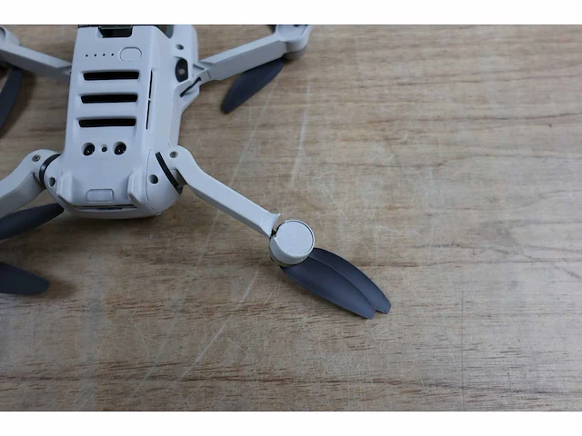 Dji mini 2 fly more combo drone - afbeelding 8 van  10