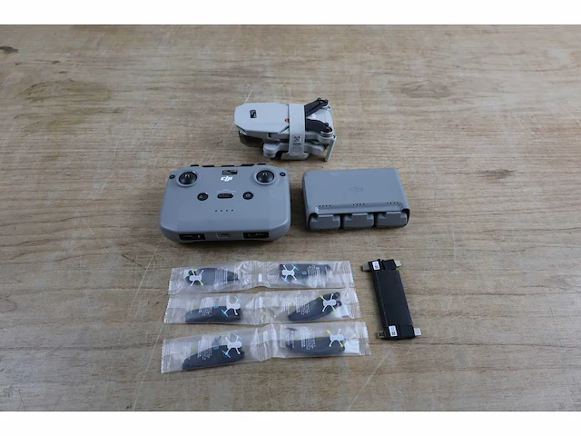 Dji mini 2 fly more combo drone - afbeelding 4 van  9