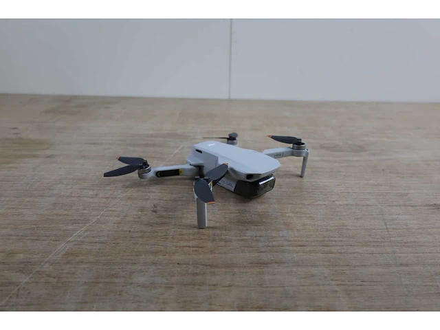 Dji mini 2 fly more combo drone - afbeelding 1 van  11