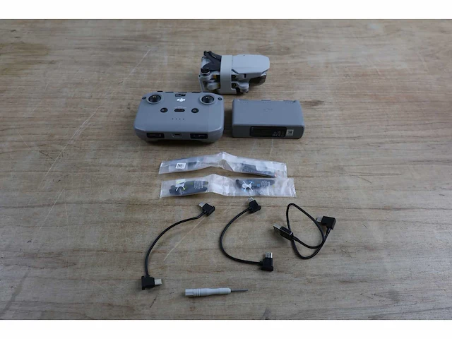 Dji mini 2 fly more combo drone - afbeelding 6 van  11
