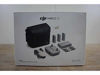 Dji mini 2 se fly more combo, lightweight and foldable mini camera drone with 2.7k video, intelligent modes, 10km video transmission, 31-min flight time, under 249 g, easy to use, extra - afbeelding 1 van  11