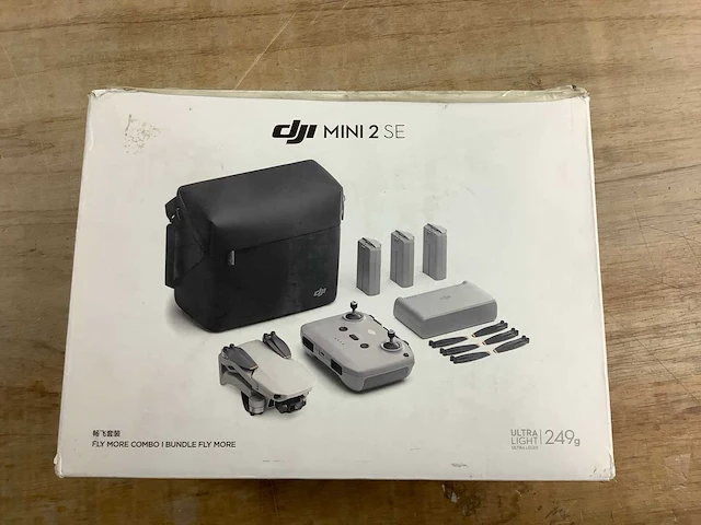 Dji mini 2 se fly more combo, lightweight and foldable mini camera drone with 2.7k video, intelligent modes, 10km video transmission, 31-min flight time, under 249 g, easy to use, extra - afbeelding 1 van  9