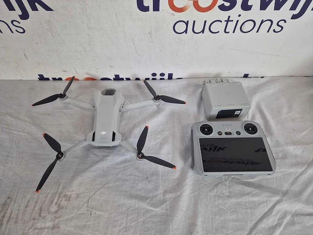Dji mini 3 - drone - fly more combo - met dji rc smart remote controller - afbeelding 3 van  3