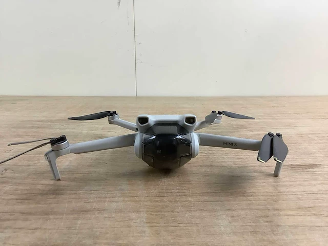 Dji mini 3 - fly more combo - including dji rc smart remote controller - afbeelding 6 van  9