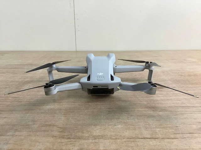 Dji mini 3 - fly more combo - including dji rc smart remote controller - afbeelding 7 van  9