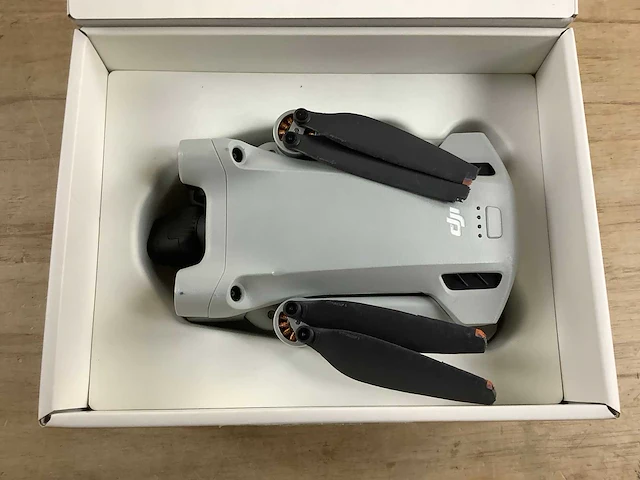 Dji mini 3 pro - drone - met dji rc smart remote controller - afbeelding 2 van  9