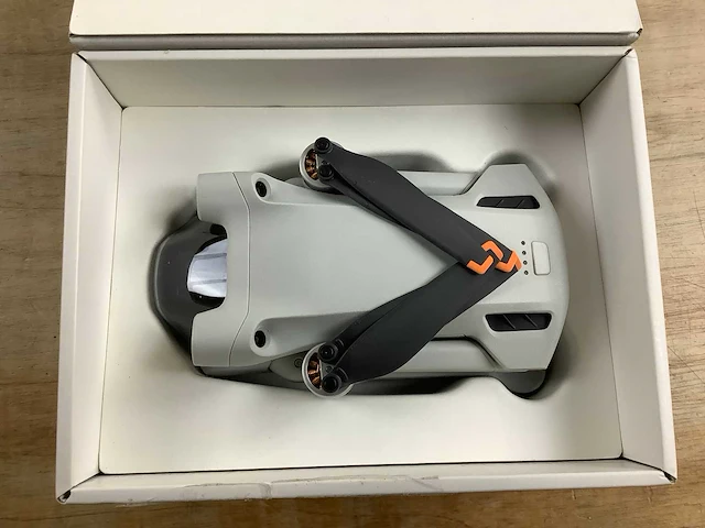 Dji mini 3 pro - drone - met dji rc smart remote controller - afbeelding 3 van  10