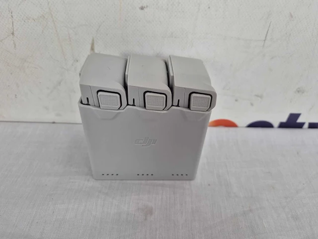 Dji mini 4 pro - drone - fly more combo - met rc331 smart controller - afbeelding 6 van  7
