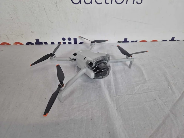 Dji mini 4 pro - drone - fly more combo - met rc331 smart controller - afbeelding 3 van  4