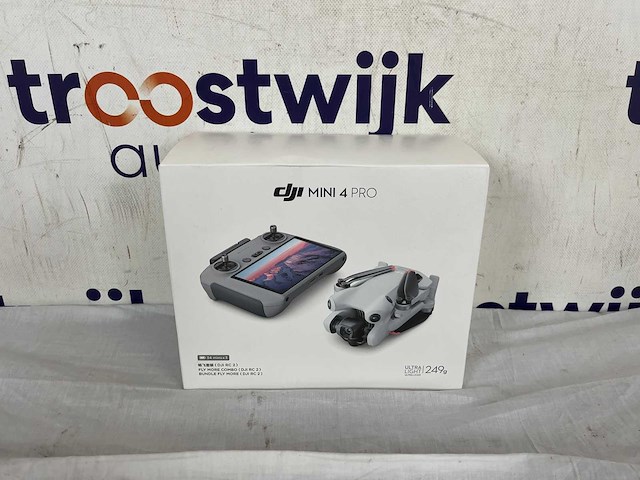 Dji mini 4 pro - drone - fly more combo - met rc331 smart controller - afbeelding 2 van  2