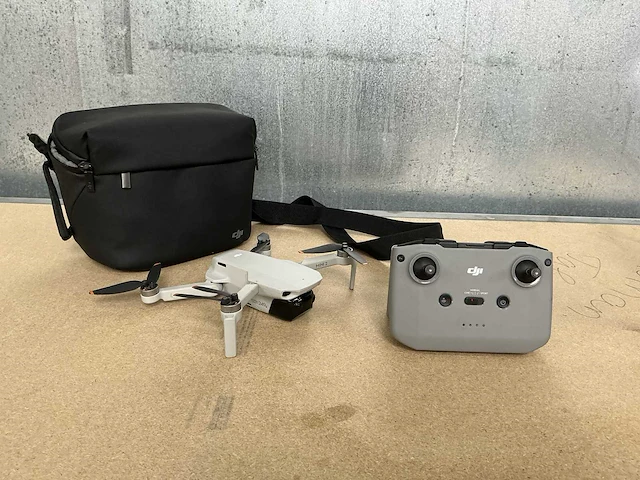 Dji mini 4k ultralight 249g drone - afbeelding 1 van  8
