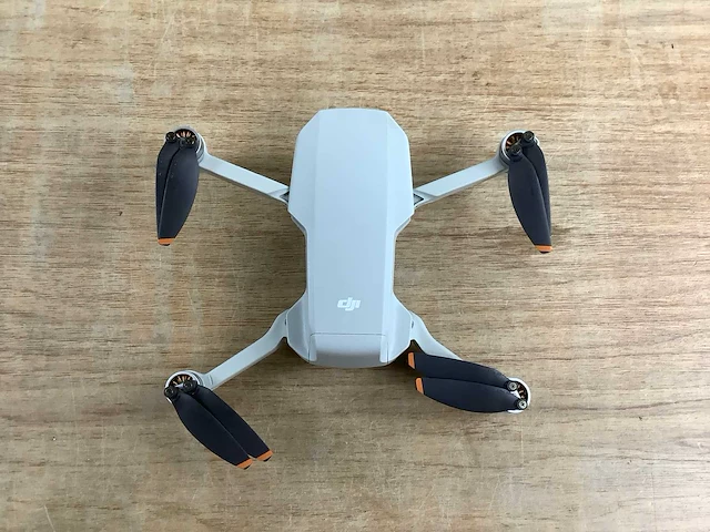 Dji mini se - drone - afbeelding 10 van  11
