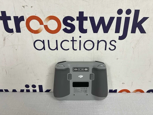 Dji rc-rm330 smart remote controller - grijs - afbeelding 4 van  5