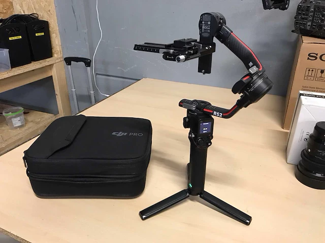 Dji ronin-rs2 gimbal stabilisator - afbeelding 1 van  12