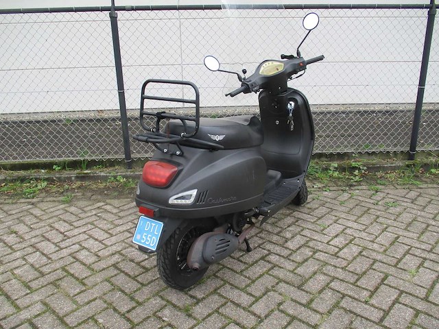 Djjd - snorscooter - cashmere - scooter - afbeelding 9 van  11