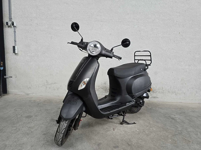 Djjd - snorscooter - cashmere basic - 4t 25km uitvoering fdv67h - afbeelding 3 van  7