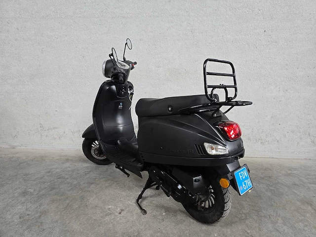 Djjd - snorscooter - cashmere basic - 4t 25km uitvoering fdv67h - afbeelding 6 van  7