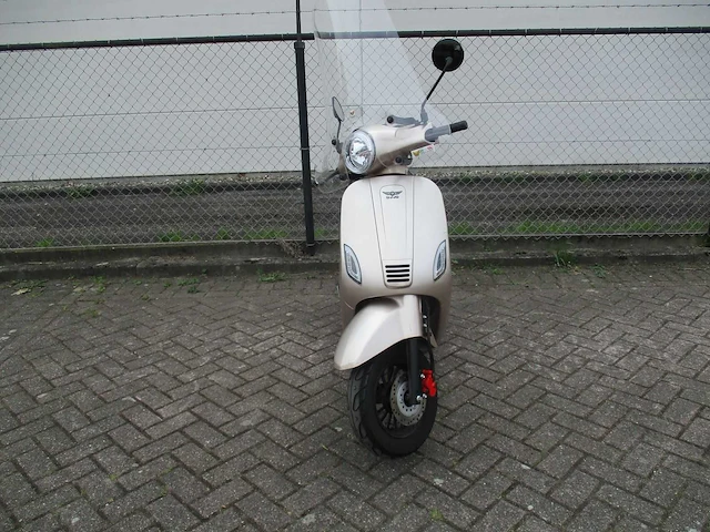 Djjd - snorscooter - cashmere efi injectie - scooter - afbeelding 5 van  11