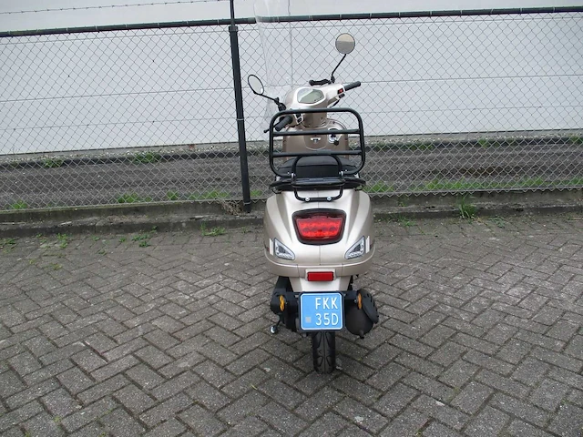 Djjd - snorscooter - cashmere efi injectie - scooter - afbeelding 10 van  11