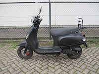 Djjd - snorscooter - cashmere efi injectie - scooter - afbeelding 1 van  11