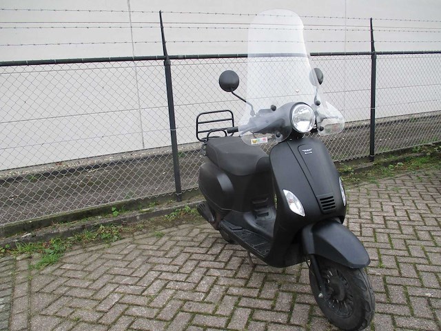 Djjd - snorscooter - cashmere efi injectie - scooter - afbeelding 7 van  11