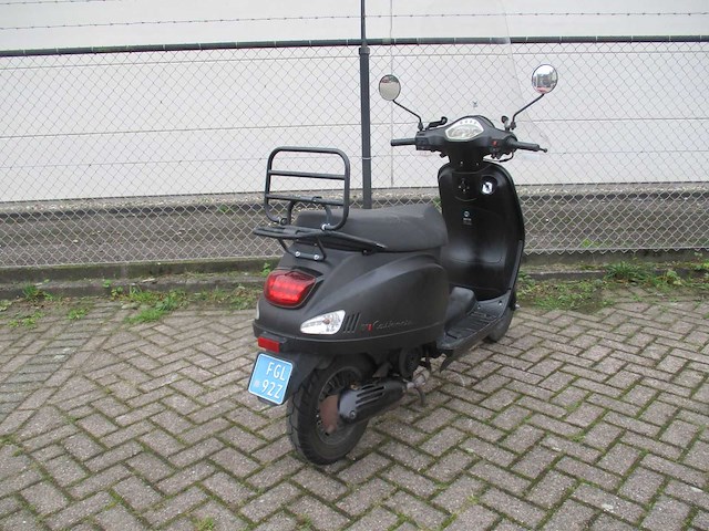 Djjd - snorscooter - cashmere efi injectie - scooter - afbeelding 9 van  11