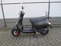 Djjd - snorscooter - cashmere efi riva - scooter - afbeelding 1 van  11