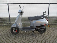 Djjd - snorscooter - cashmere riva injectie - scooter - afbeelding 1 van  12
