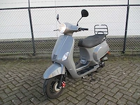 Djjd - snorscooter - cashmere riva injectie - scooter - afbeelding 5 van  12