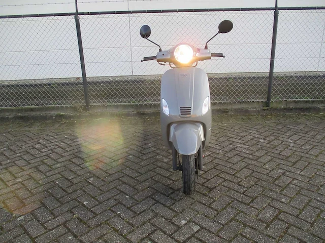 Djjd - snorscooter - cashmere riva injectie - scooter - afbeelding 6 van  12