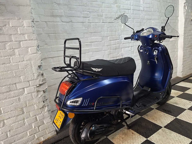 Djjd cashmere 45 km bromscooter 4takt - afbeelding 5 van  7