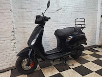 Djjd cashmere 45 km bromscooter 4takt - afbeelding 2 van  7