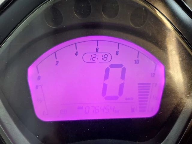Djjd cashmere 45 km bromscooter 4takt - afbeelding 4 van  7