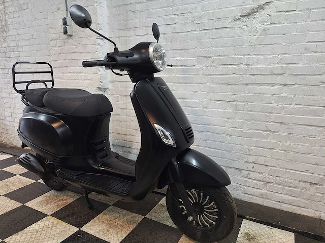 Djjd cashmere 45 km bromscooter 4takt - afbeelding 7 van  7