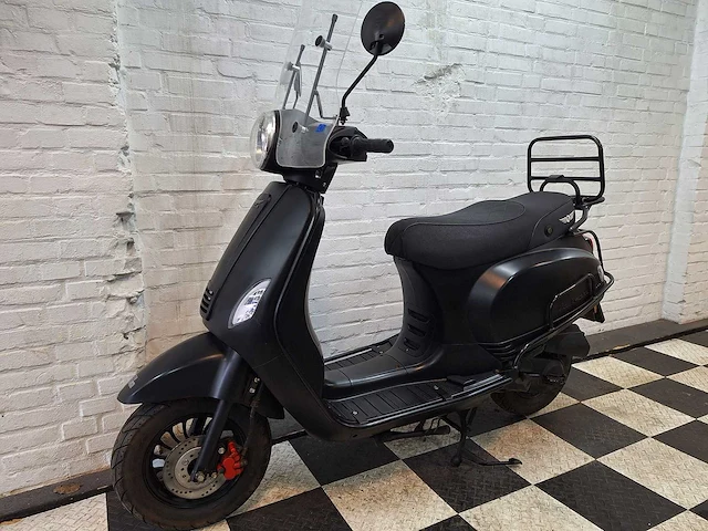 Djjd cashmere efi 45 km bromscooter 4takt - afbeelding 2 van  7