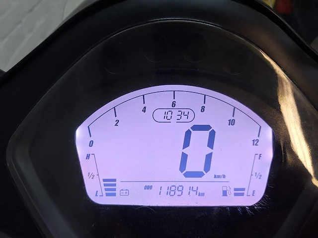 Djjd cashmere efi 45 km bromscooter 4takt - afbeelding 4 van  7