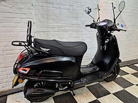 Djjd cashmere efi 45 km bromscooter 4takt - afbeelding 5 van  7