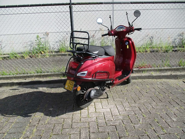 Djjd riva - bromscooter - cashmere de luxe injectie - scooter - afbeelding 6 van  9