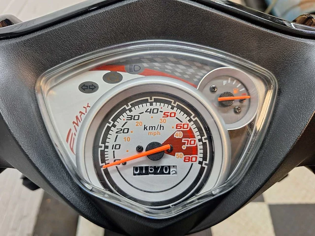 Djjd valetta 45 km bromscooter 4takt - afbeelding 4 van  7