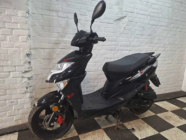 Djjd valetta 45km bromscooter 4-takt - afbeelding 2 van  7