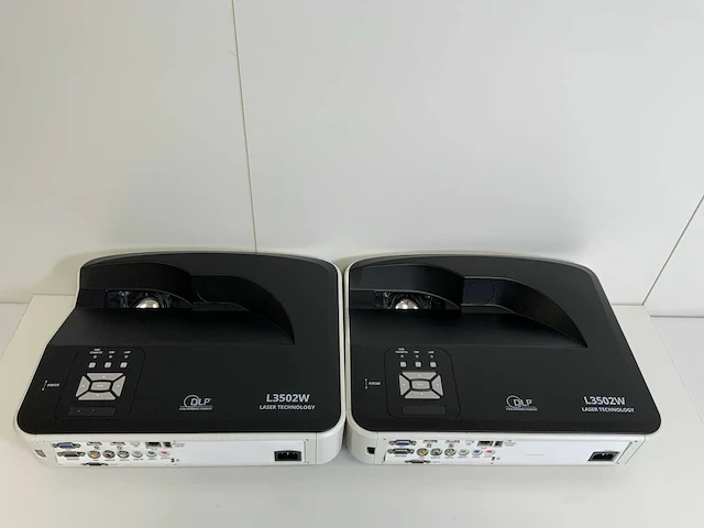 Dlp (l3502w) wxga i3 ultra short throw laser led 3500 lumen projectors (2x) - afbeelding 2 van  8