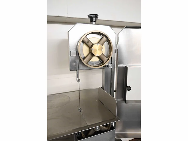 Dma fbt rvs beenderzaag machine met rvs onderstel - afbeelding 6 van  7