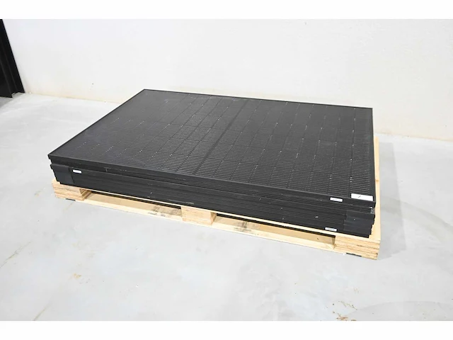 Dmecg solar dm410 m10-54hbb 410wp zonnepaneel (7x) - afbeelding 1 van  4