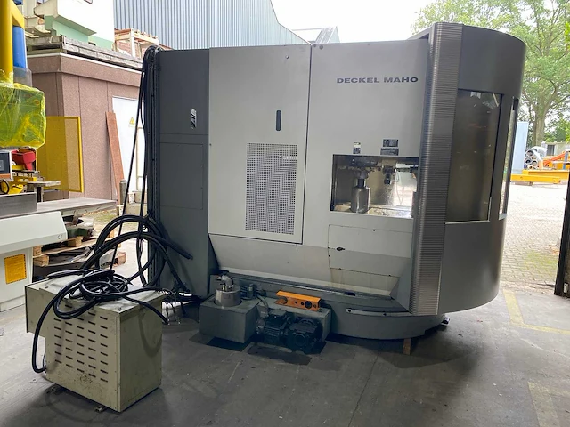 Dmg, deckel maho - dmu60t - cnc freesmachine - 2001 - afbeelding 3 van  24