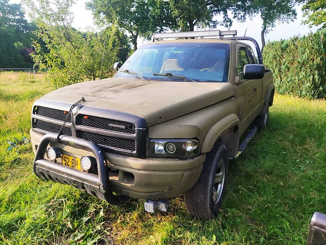 Dodge - 1500 - car - afbeelding 1 van  25