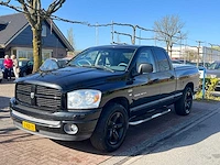 Dodge - 1500 5.7 hemi - ram - 6 pers - 2-vgd-21 - afbeelding 1 van  19